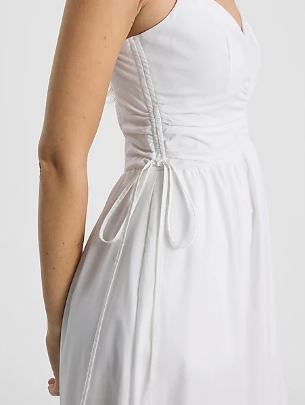 NWT - Express V-Neck Ruched Side Tie Smocked Back Bodice Midi Dress - Size XL - Picture 2 of 16